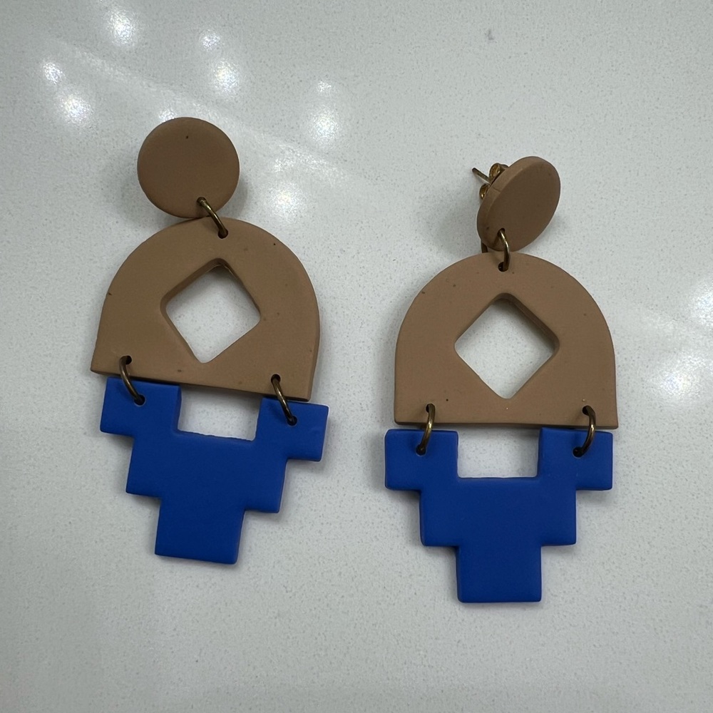Mean and blue clay Aztec earrings
